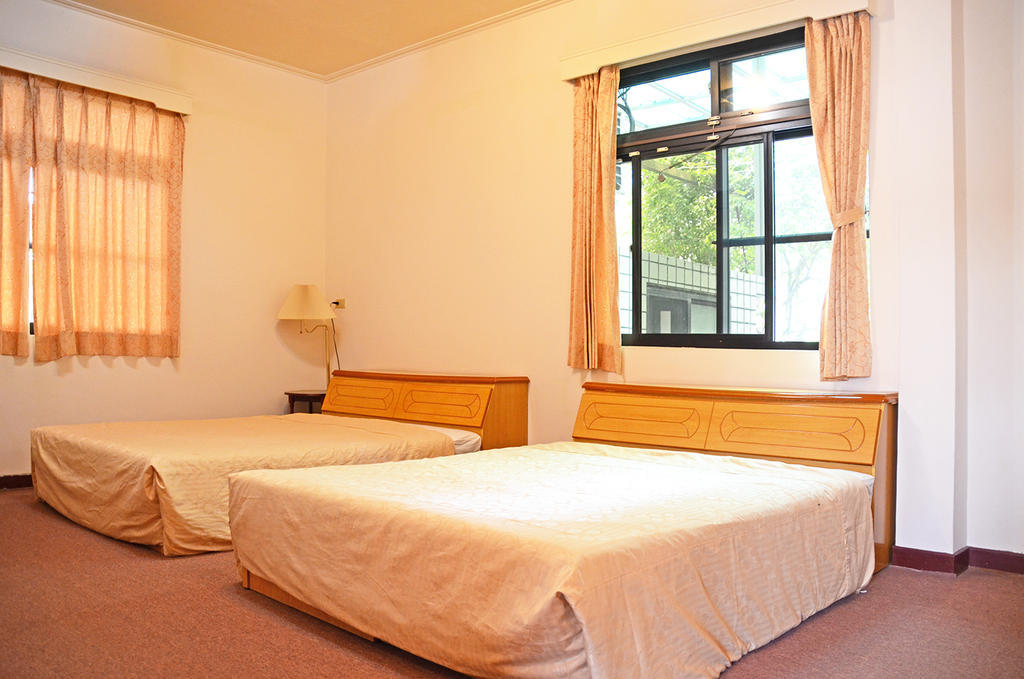 Kaohsiung Meinong Rabbit Paul Homestay B&B Mei-nung Стая снимка
